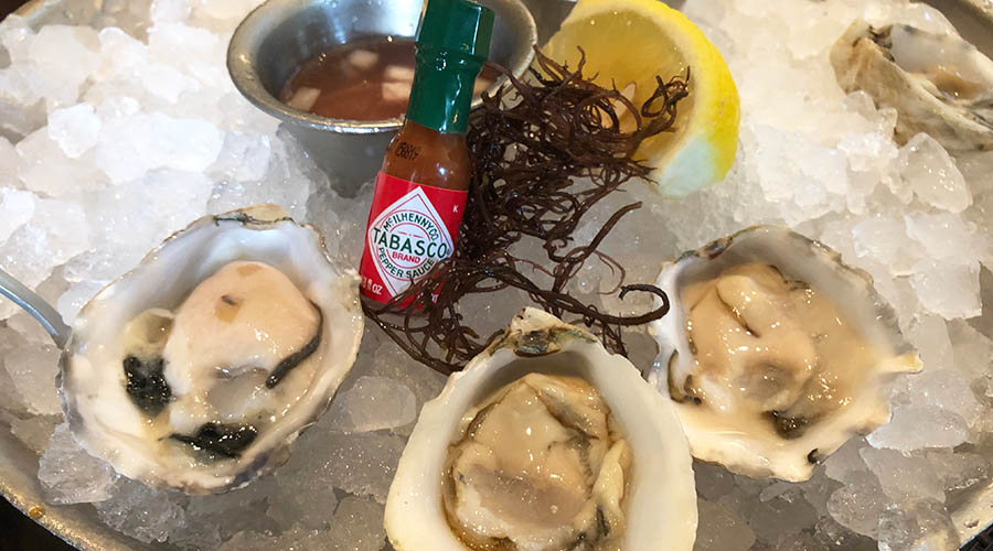 Blt Steak Has 1 50 Happy Hour Oysters