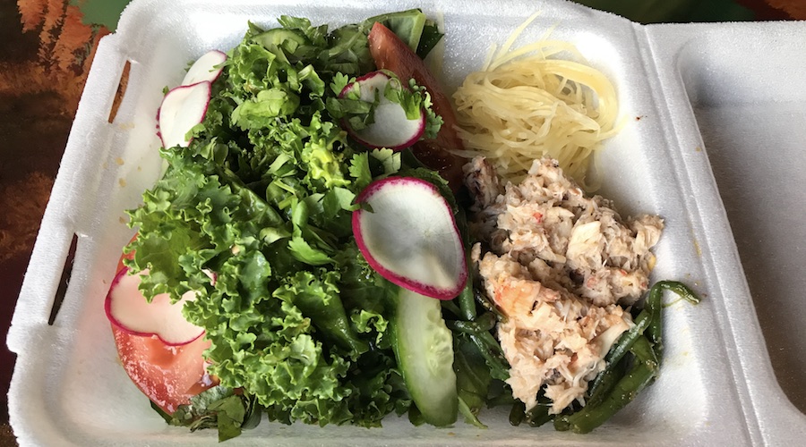 butter poached crab and green papaya salad