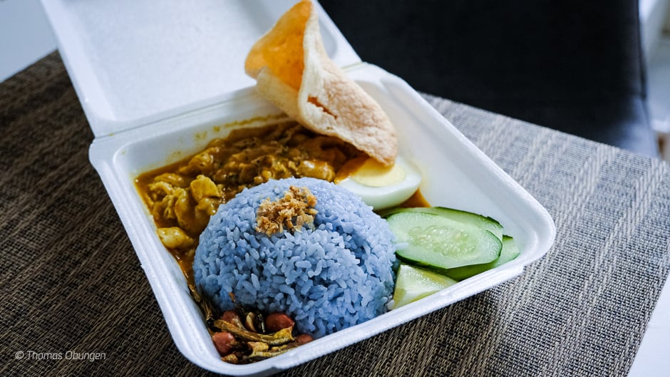 curried beef with coconut rice plate