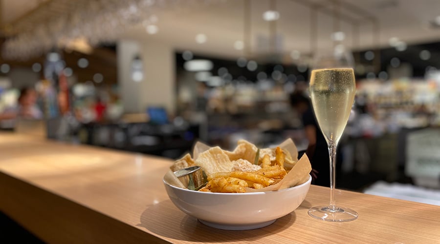 Fries and Prosecco