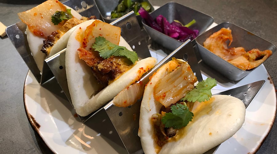 Goen Chicken Bao buns