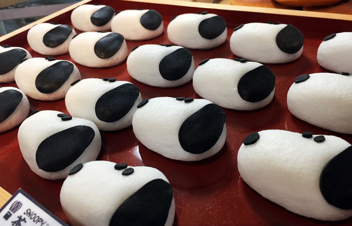 Snoopy Cha-ya’s most popular treat is this Snoopy-shaped manju. Fillings include sweet beans, a peanut paste and matcha bean jam.