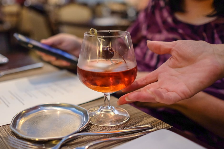 a smokey old fashioned cocktail