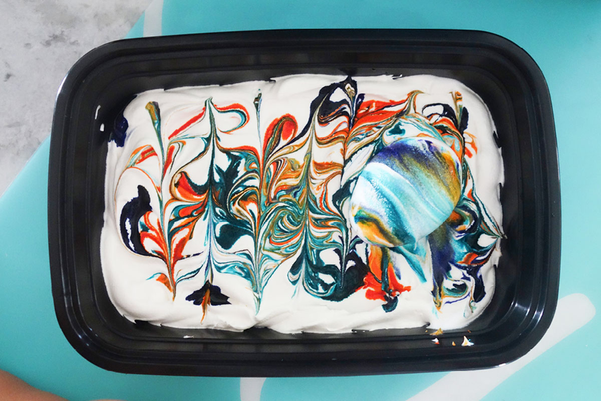 How to Make Marbled Eggs with Shaving Cream or Whipped Cream - How