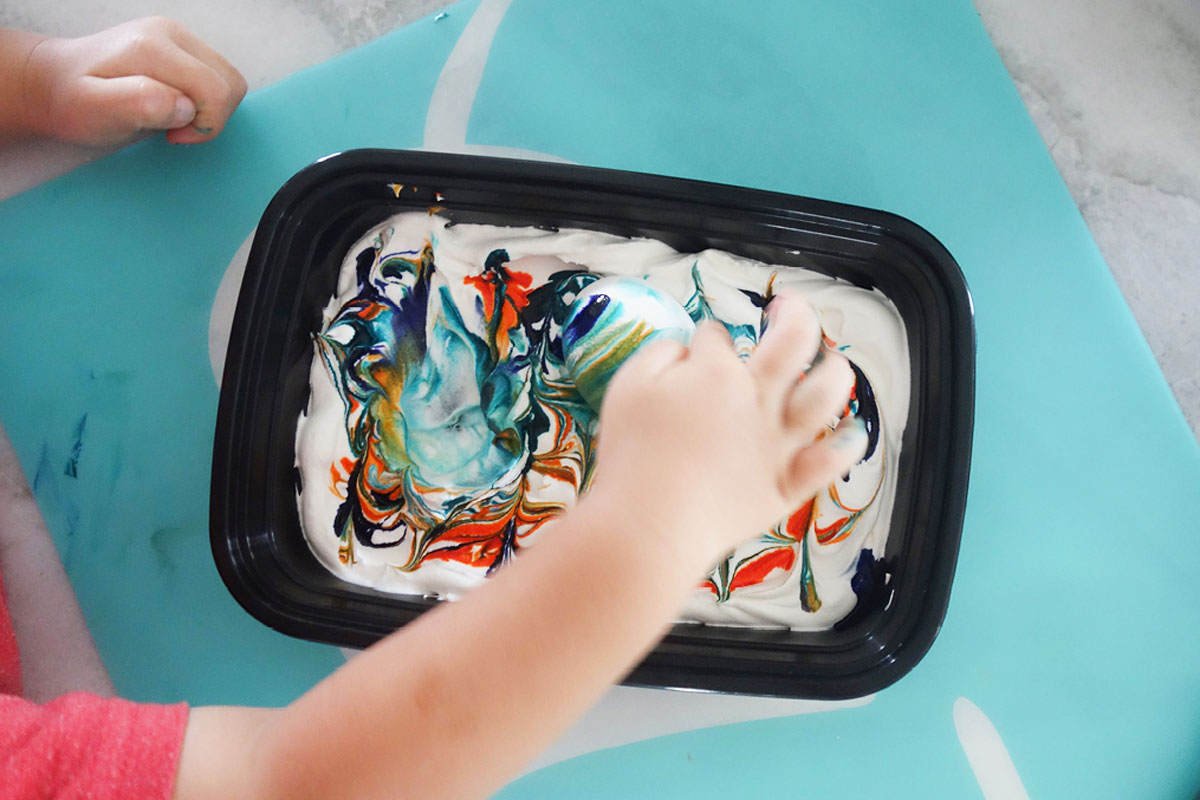 Whipped Cream Easter Egg Dyeing