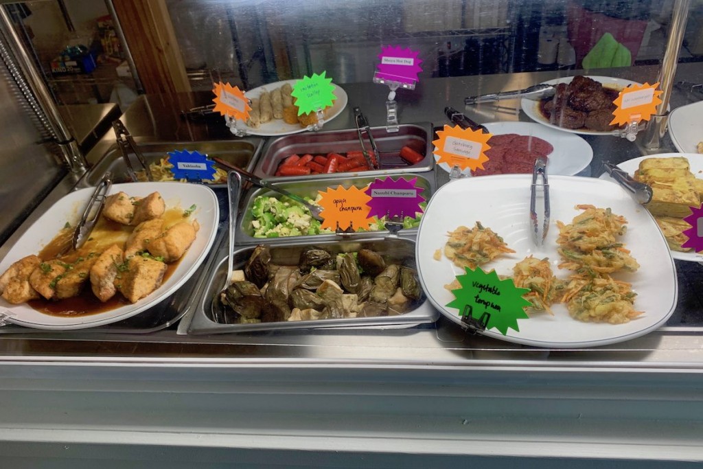 Sakana Express Get Japanese and OkinawanKine Okazu, Plate Lunches and Poke in ‘Aiea