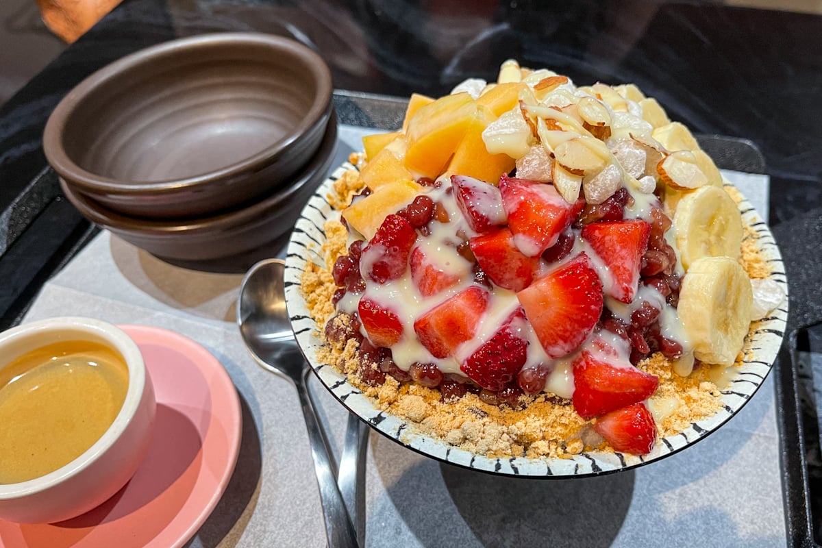 Shades Of Shave Ice Get Your Bingsu Two Ways In Ke Eaumoku