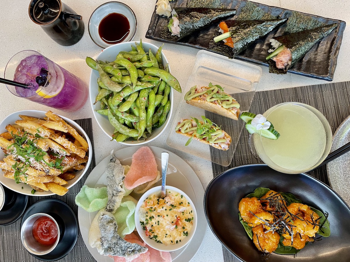 Happy Hour Is Back and Bountiful at Stripsteak Waikīkī