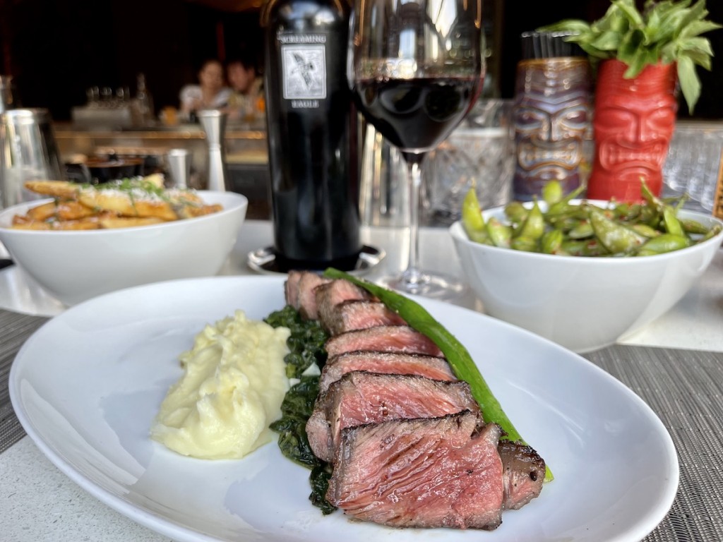 Happy Hour Is Back and Bountiful at Stripsteak Waikīkī