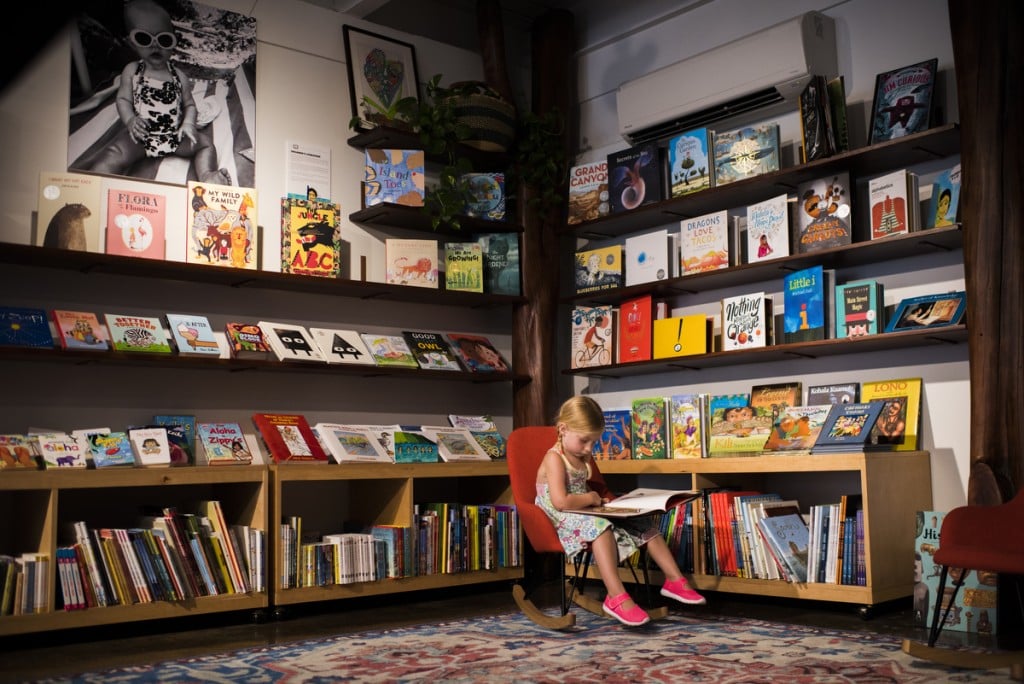 You family weekend: Da Shop Bookstore In Kaimuki Photo by Elyse Butler Mallams