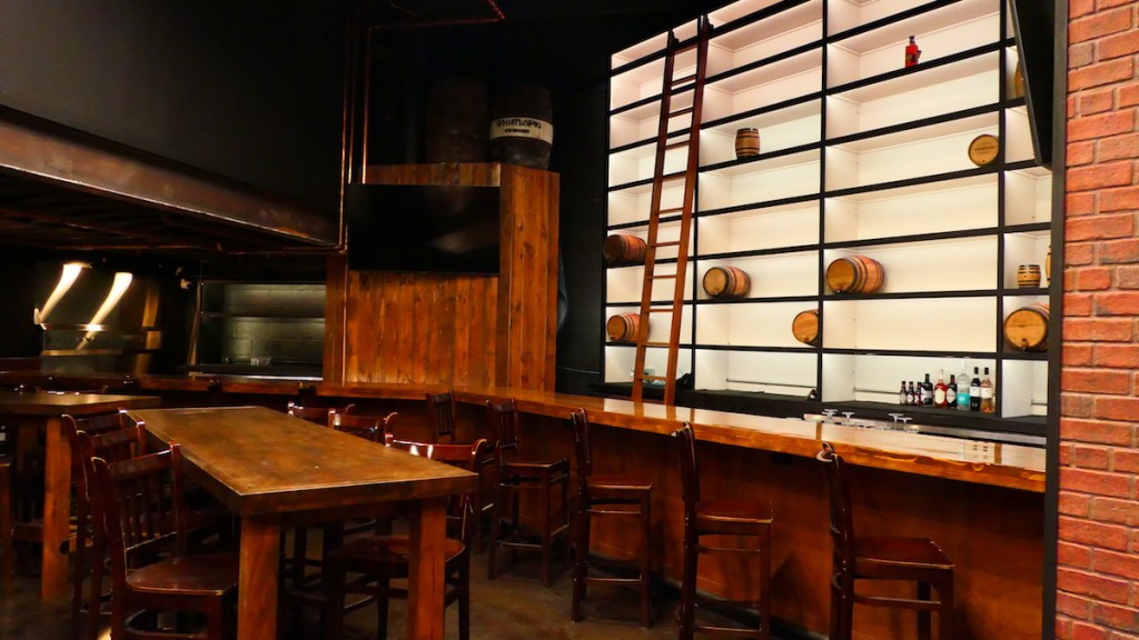 Here’s What’s Coming at the New Pint + Jigger Inside Ala Moana Hotel