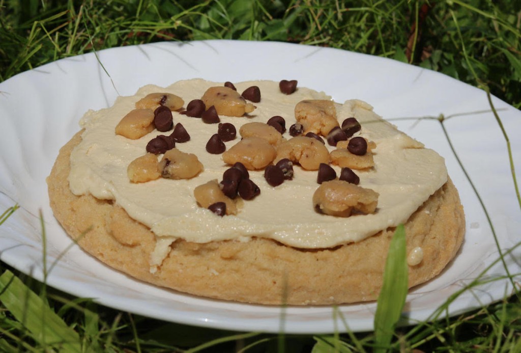 Are Kapolei’s New Crumbl Cookies Worth a 35Minute Wait in Line?