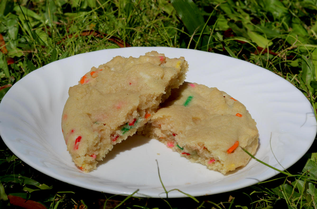 Are Kapolei’s New Crumbl Cookies Worth a 35Minute Wait in Line?