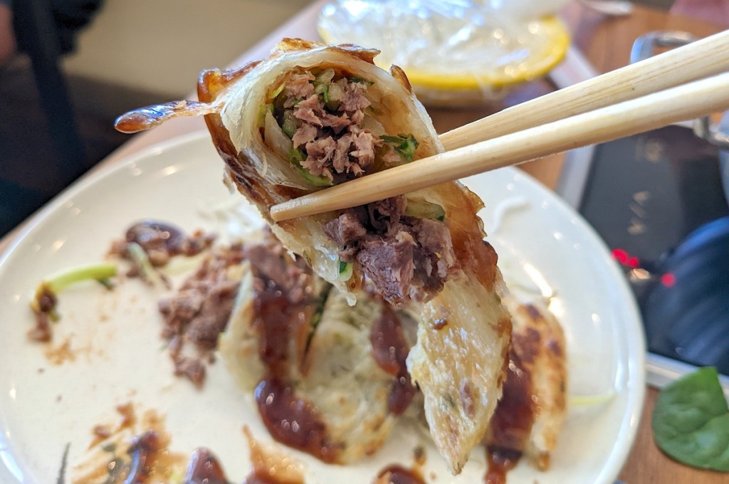Aunty’s Hotpot House Brings a Familiar Name and Face to Kapolei