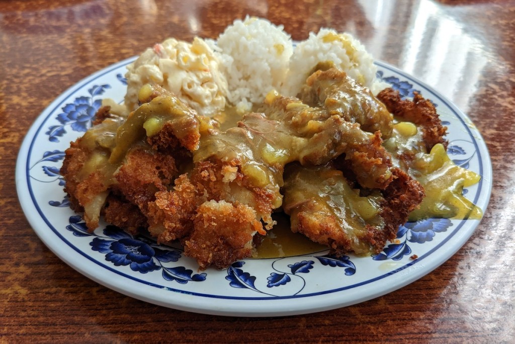 OldSchool Diners We Love Kapi‘olani Coffee Shop in Waimalu