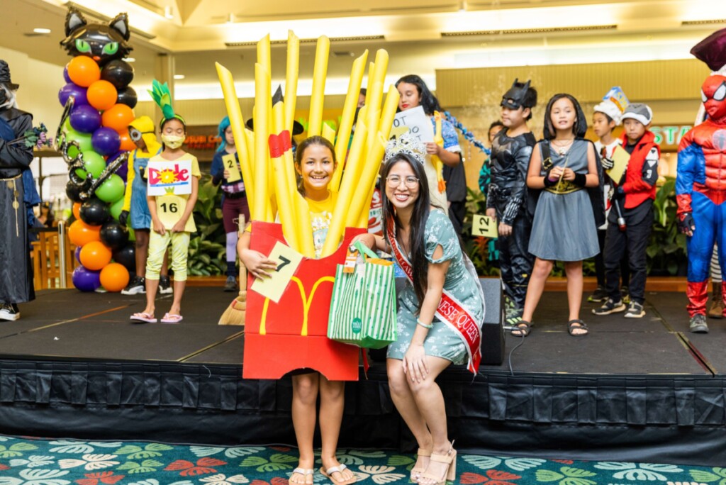 Costume Contest Kahala Mall