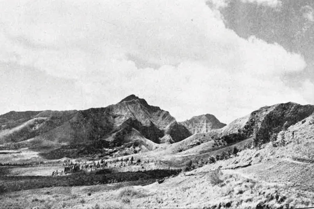 11 22 Hm Fof 1937 Hiking 1