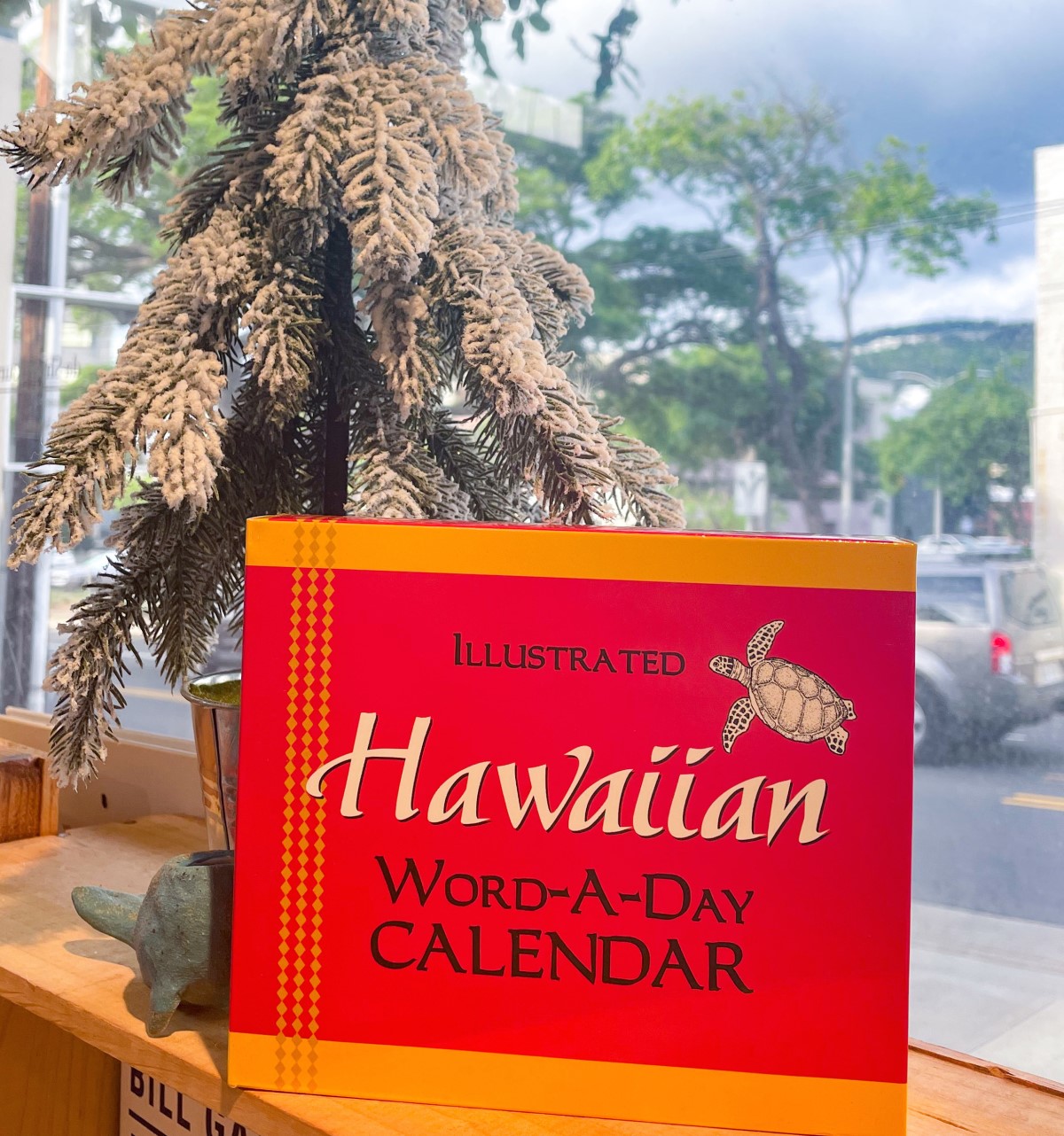 Holiday Gift Guide 2022: 5 Picks from da Shop