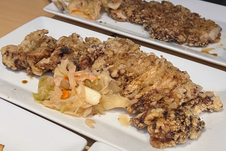 Honolulu Noodle & Co. Brings Taiwanese Noodles and Snacks to Waikīkī