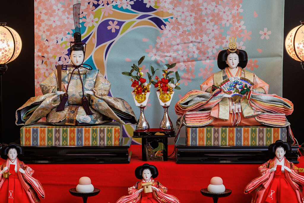Minamoto Kitchoan Hina Dolls