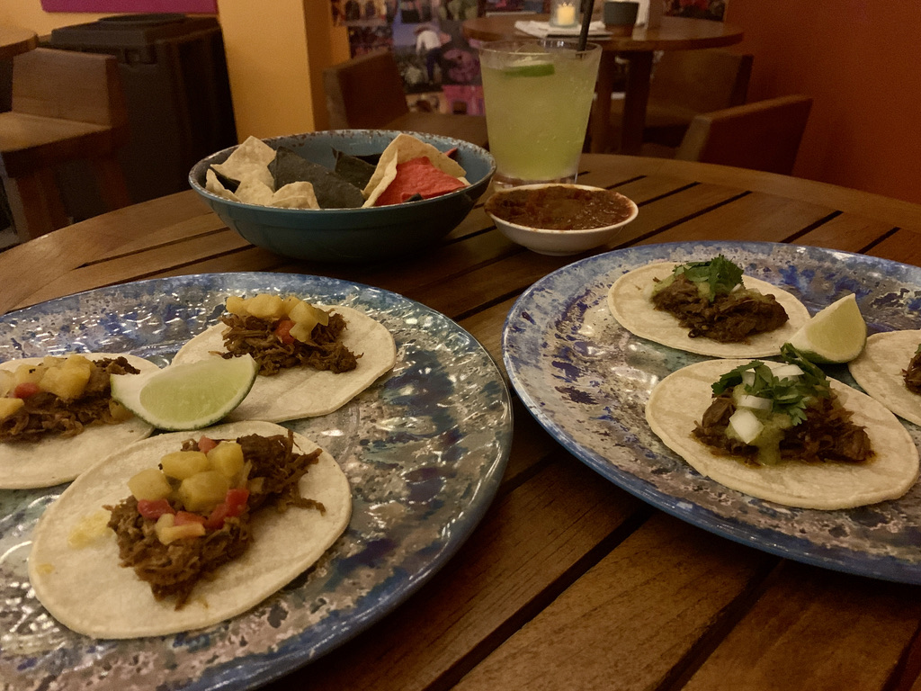 Luna’s Tequila Bar Opens With Street Tacos at ‘Alohilani Resort in Waikīkī