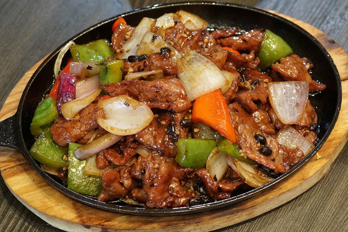 Yi Xin Brings Bold Flavors of Southeast Asia and Hong Kong