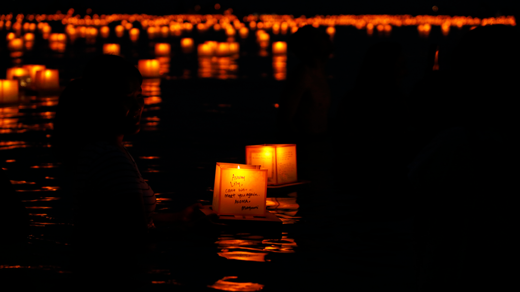 Lanterns on the water at the Shinnyo Lantern Floating Hawai‘i Ceremony