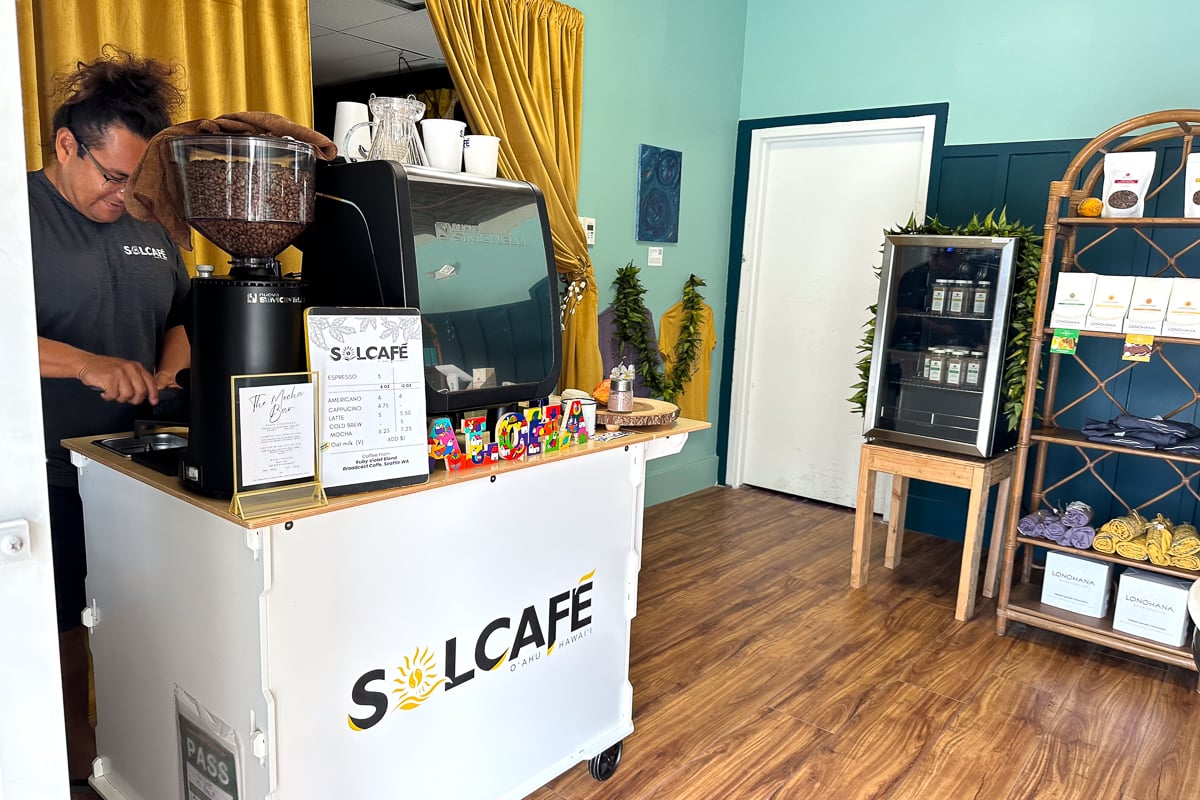 Lonohana Chocolate Launches Factory Tours in Kakaʻako