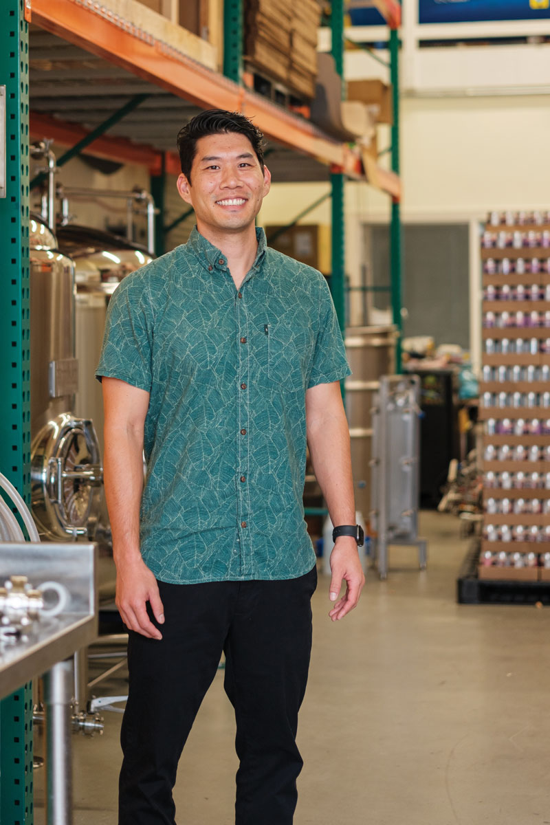 A World First: Sparkling Māmaki Tea by Manu Brewing Co.