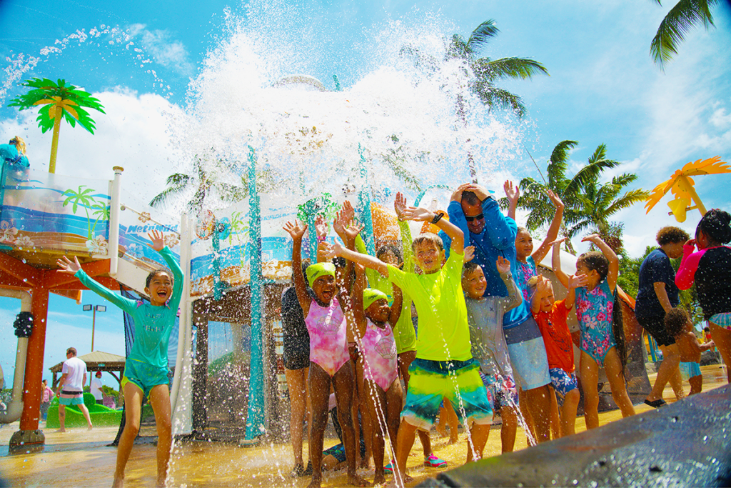 Lil Kahuna Beach Boys Tipping Bucket Pc Wet N Wild Hawaii