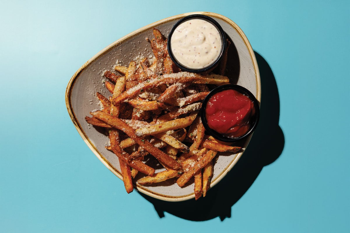 Hn2508 Ay Moku Kitchen Garlic Fries 9269