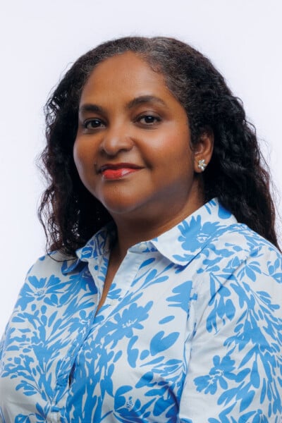Hn2508 Ay Cw Francoise Culley Truman 5252
