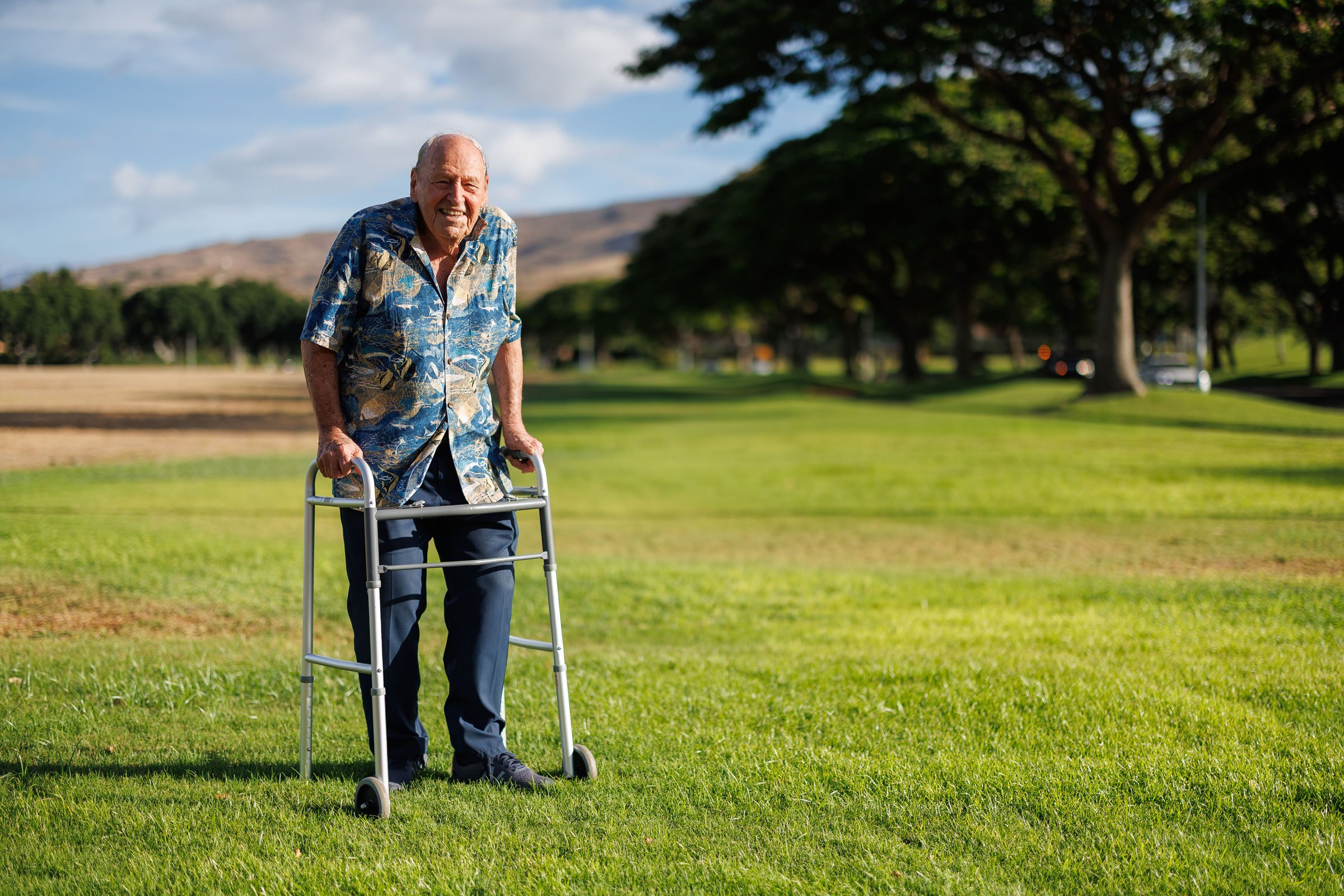 HN2511-AY-Dr-Kioni-Dudley-3125 Hn2511 Ay Dr Kioni Dudley 3125