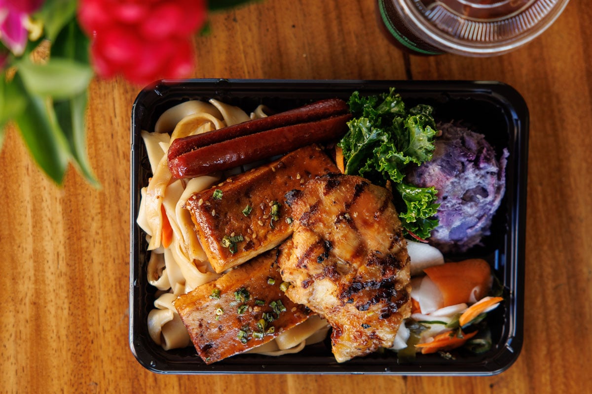 Hn2512 Ay Nanis Cafe 1046