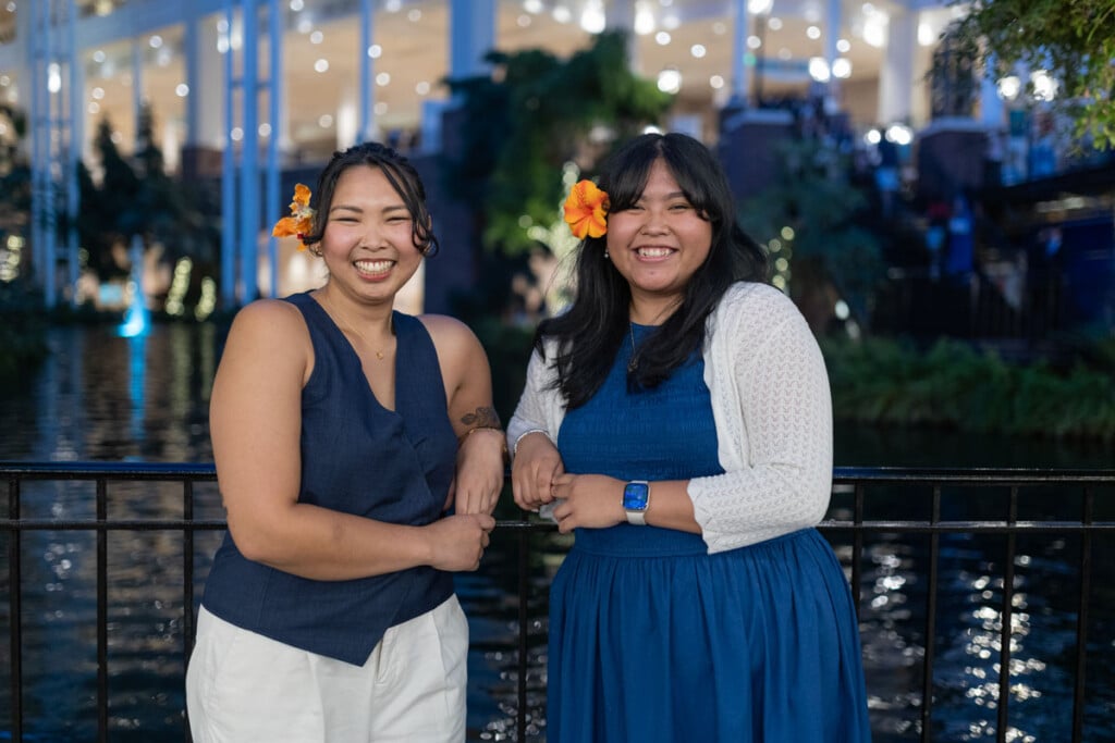 Currents Connection Nicole Mariel