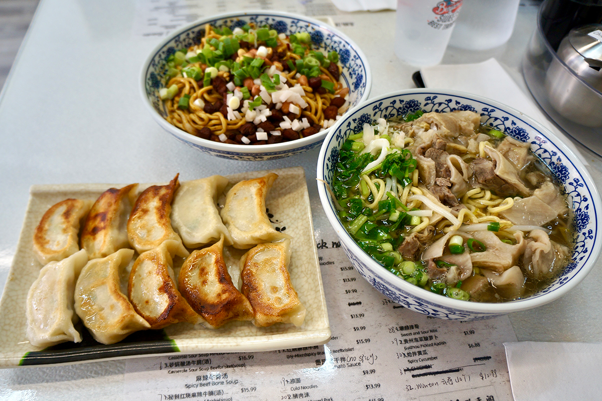 Daji Spicy Pavilion 黔香阁 Brings Guizhou-Style Spice to Honolulu