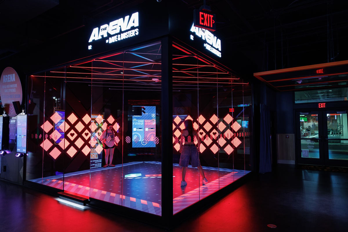 Hn2605 Ay Dave Busters Arena 9843