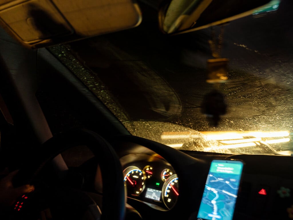 Mobile Map Rainy Night