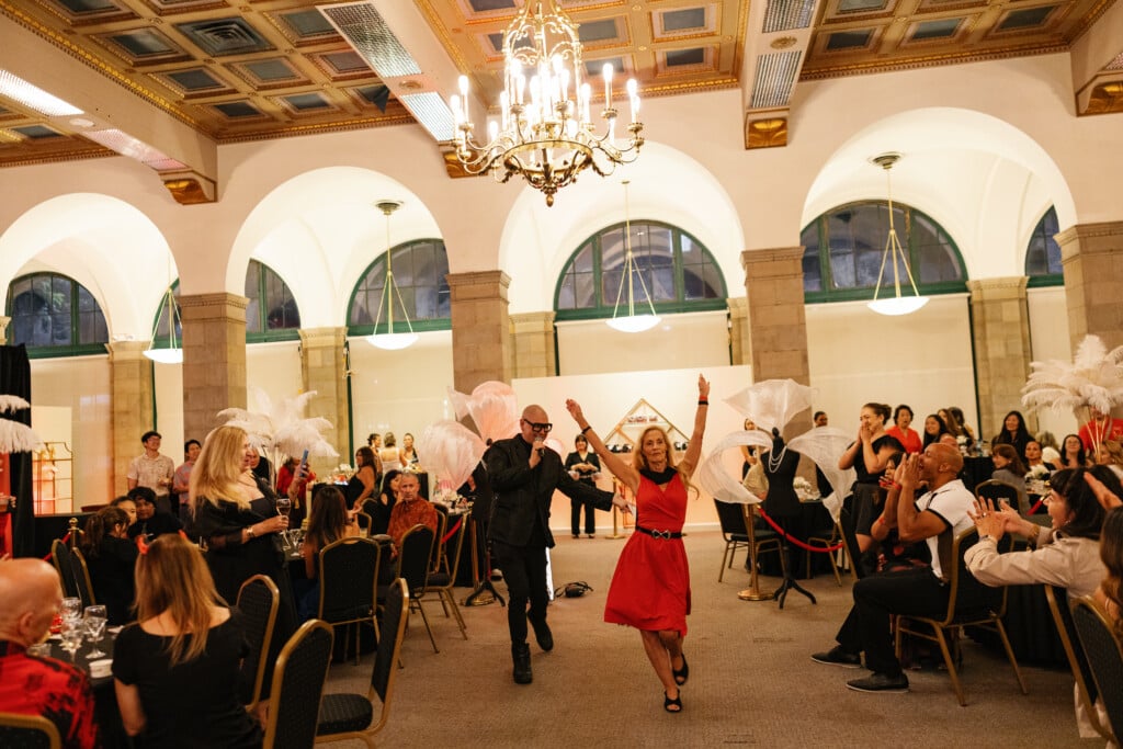 5226 Rose Soiree 143