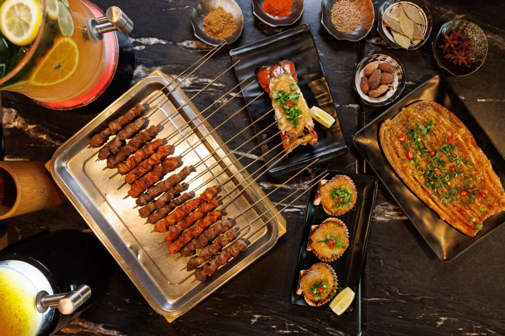 Hn2608 Ay Khan Skewer House 7003