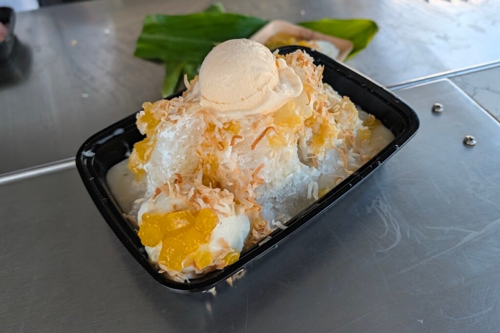 The new Hawaiian Da Kine Shave Ice at Diamond Head Market & Grill