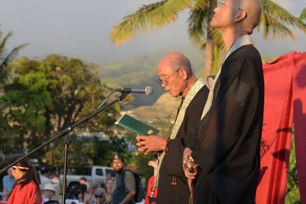 Hon1026 C4 Lahaina Reverend Pc Ai Iwane