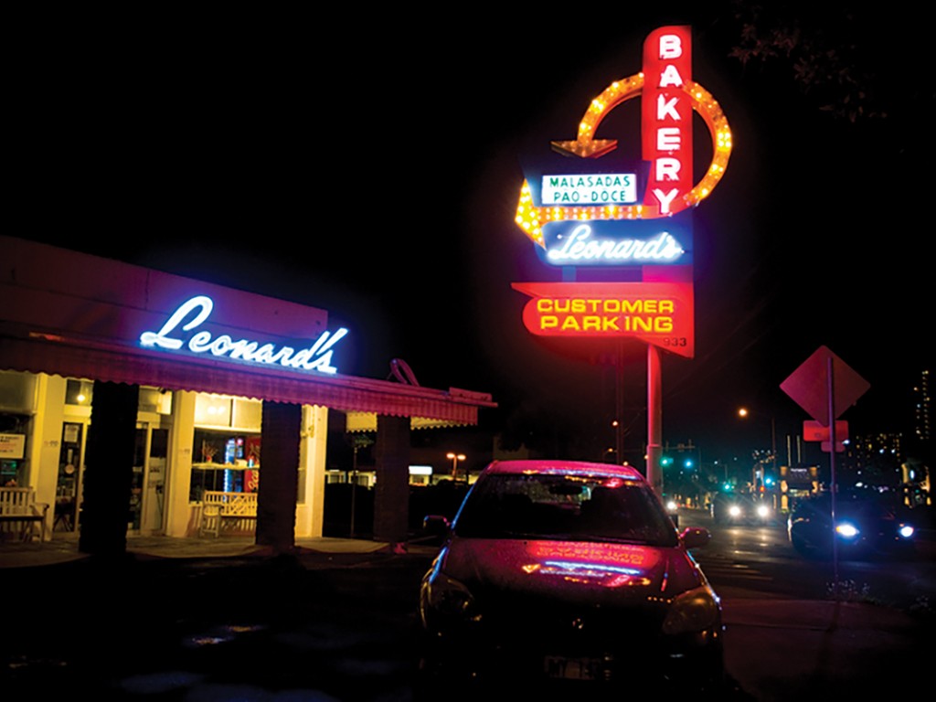 Leonards Neon Signs Of Honolulu Cover