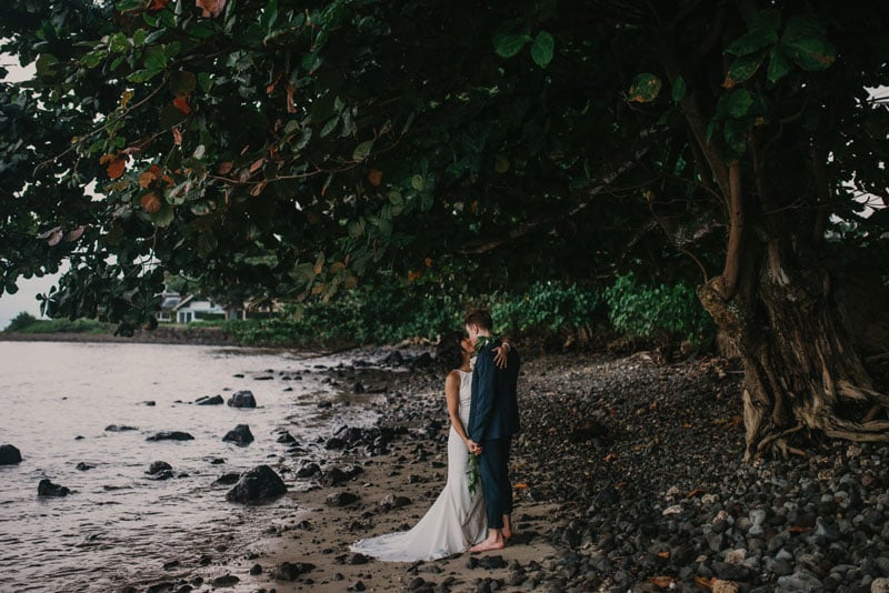 Honolulu Weddings Couple