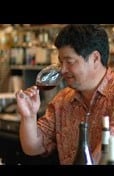Chuckfuruyawineglassvert