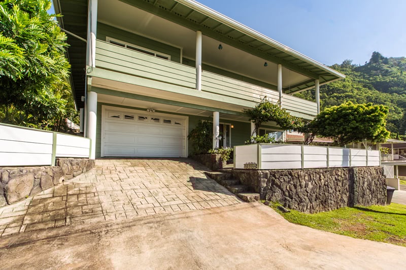 Exterior High 2029857