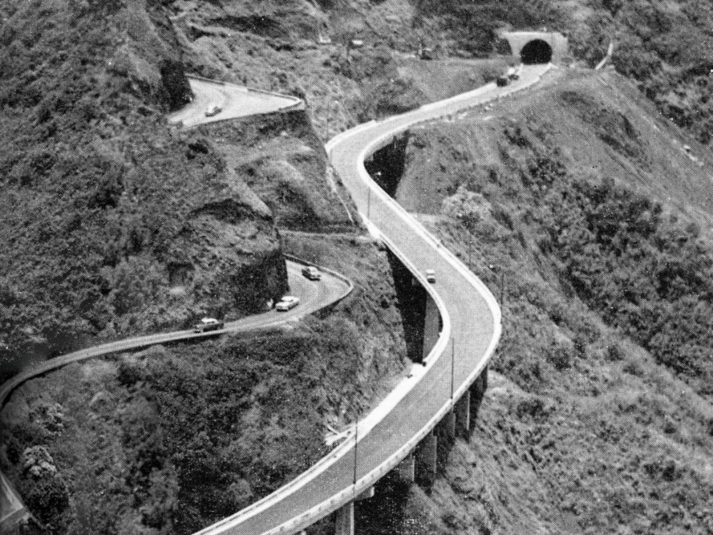The Pali Highway Opens In 1957