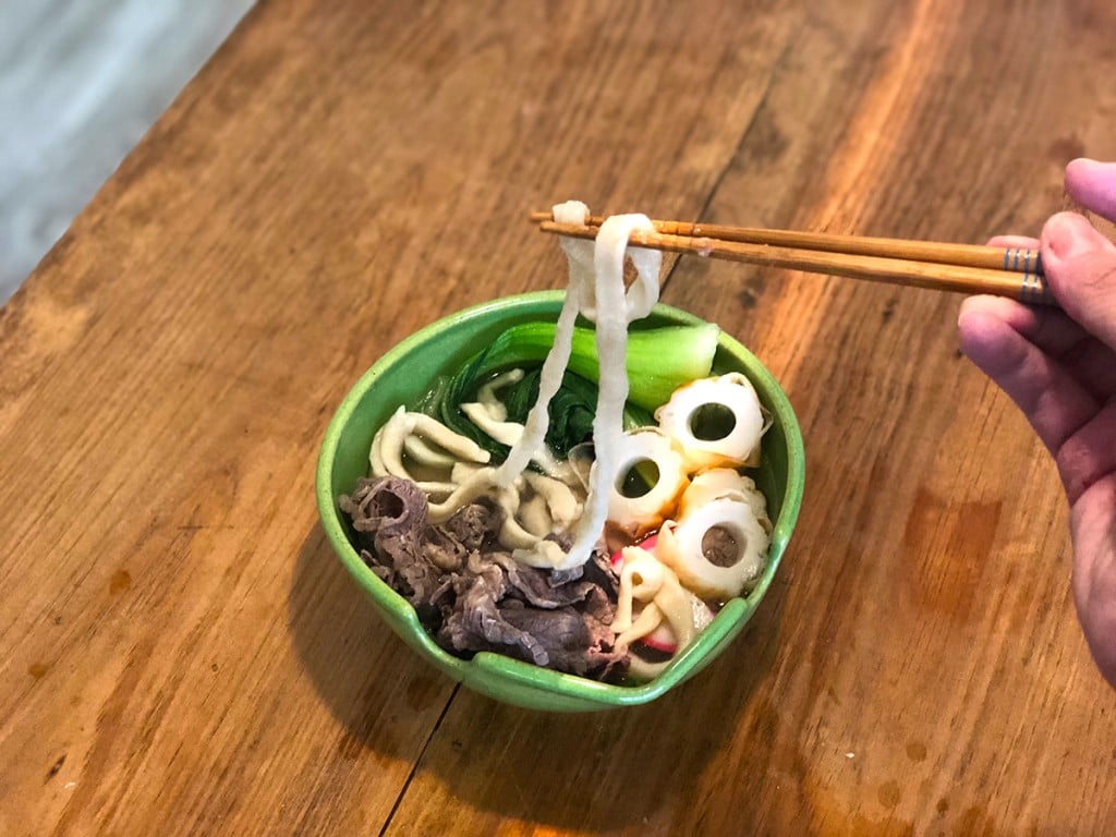 Home Cooking Udon Noodles Final Product Chopsticks