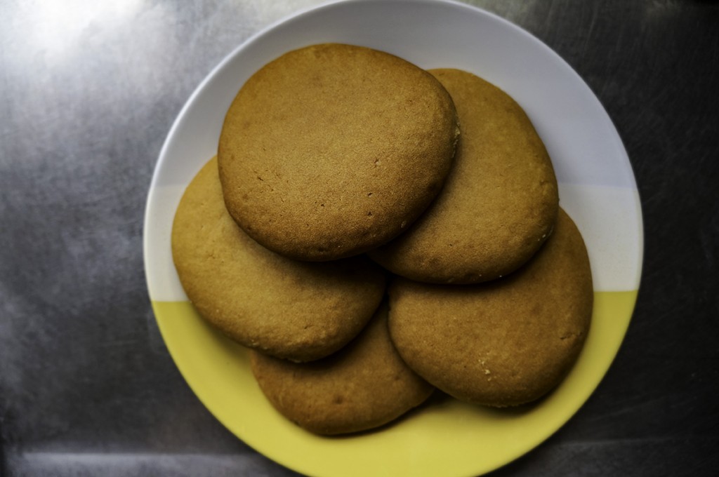 New Lin Fong Almond Cookies Katie Edit