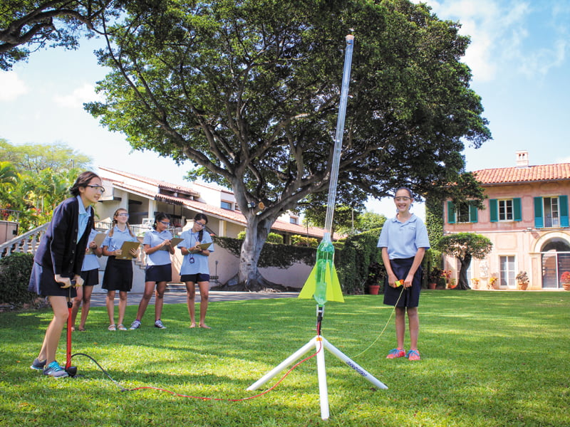 Private School Guide La Pietra Science